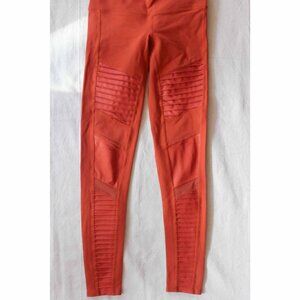 Alo Women XS 7/8 High-Waist Moto Legging in Sunbaked